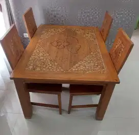 MEJA MAKAN SET JATI 4 KURSI