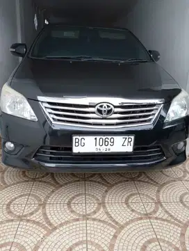 Toyota Kijang Innova 2013 Bensin