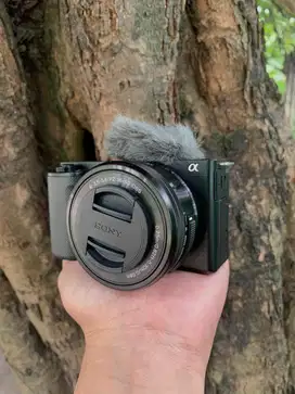 Sony zv-e10 lensa 16-50mm fullset garansi
