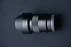 SONY FE 55MM F1.8 MULUS LENGKAP