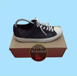 Sepatu Luis Vuitton Damier Graphite Pattern  41 ori (prelove ) NEGO
