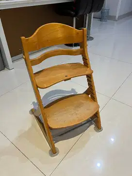 SAMATOYA SUKUSUKU high chair kayu, kursi makan elegan (Bekas!)