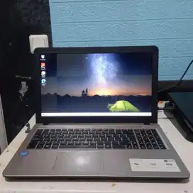 Asus X540 N4000 seri baru ngebut Mulus