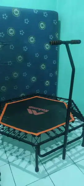 KOLUMB TRAMPOLINE