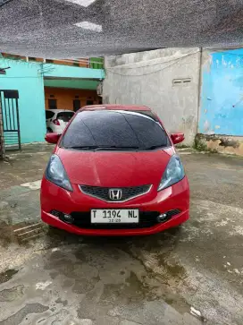 Jual cepaat jazz rs tahun 2010