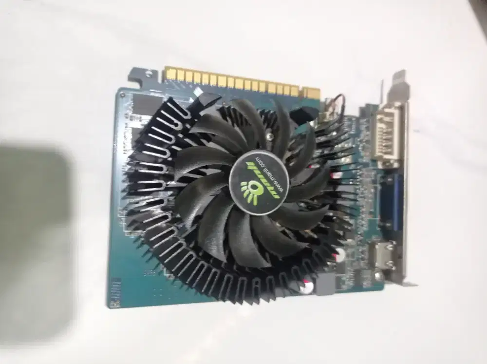 VGA Gt420 1Gb 128 bit