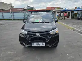 TOYOTA AVANZA E 1.3 M/T 2017 DP 10 JUTA