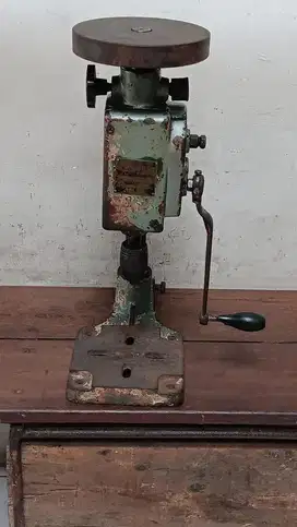 Mesin Bor Manual Hand Drill