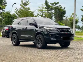 Toyota fortuner vrz trd 2016