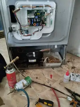 JASA PERBAIKAN KULKAS
