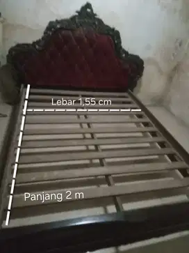 TEMPAT TIDUR Jadul UKIRAN GAMBAR BURUNG