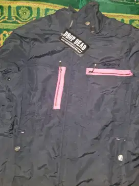 Jaket parasit untuk kerja kantor