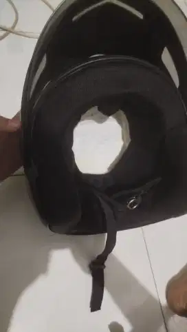 Helm Yamaha masih bagus