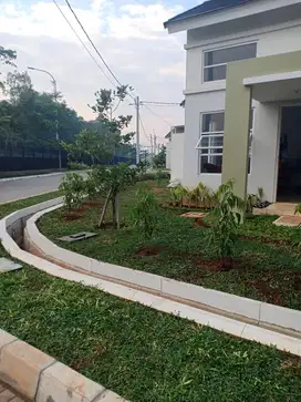 Dijual Rumah dekat Villagio