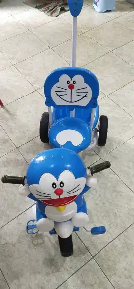 mainan anak sepeda roda tiga baby'scar