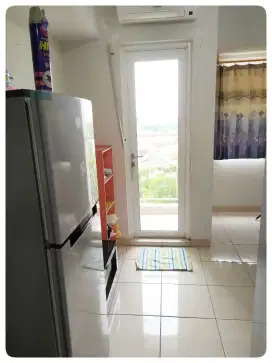 Springlake Studio FF Jual Viu Taman Apartemen Summarecon Bekasi