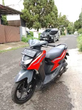 Yamaha Mio Gear 125 th 2022 Merah Abu