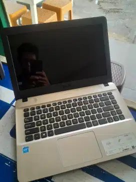 LAPTOP ASUS RAM 8GB SSD 256GB