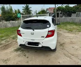 Mobil brio RS metik 2020 dijual