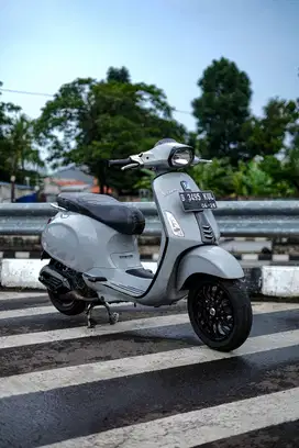 PIAGGIO VESPA MATIC SPRINT 150 3VIE 2015 MURAH BERGARANSI