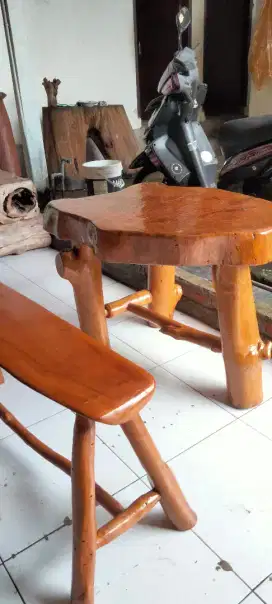 Coffee table antik murah