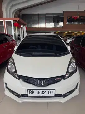 Honda Jazz RS M/T 2014