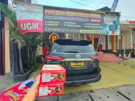 masalah mobil kurang empuk ? Pasangkan saja BALANCE peredam guncangan