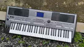 YAMAHA PSR S670 Istimewa, rumahan, jarang dipakai