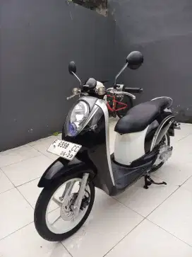 2 Honda Scoopy 2011 siap pake