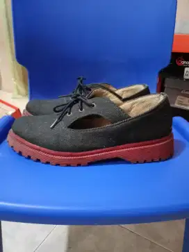 Sepatu korean style no 36/37 murah 100 rb an aja