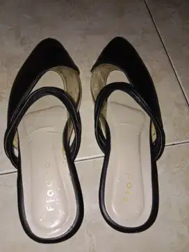 Sendal pladeo 50 rb aja