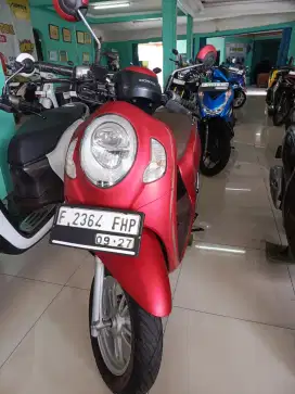 2 Honda Scoopy prestige 2022 mulus