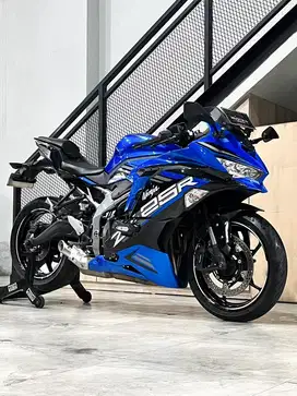 ODO 2000 PERAK! Kawasaki ZX25R ABS Blue Candy 2021