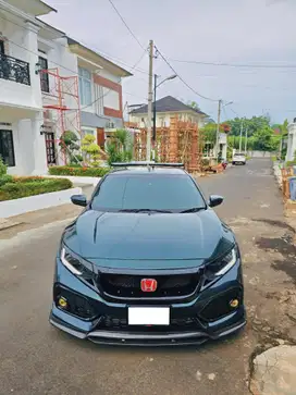 HONDA CIVIC TURBO HATCHBACK 2019