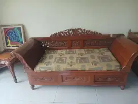 Sofa Bed Jati (Bangku Bale Bale) ukiran
