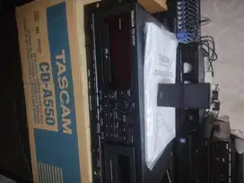 TASCAM CDA550 baru dus buku segel remote