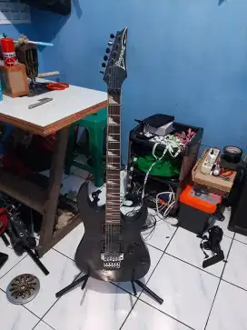 Gitar ibanez rg370