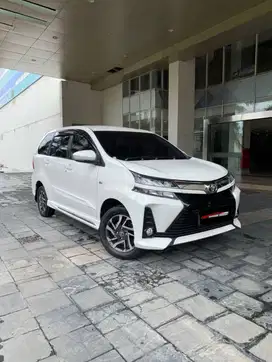 AVANZA VELOZ AT 2020