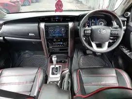 TOYOTA ALL NEW FORTUNER 2.4 VRZ TRD AT 2019 HITAM