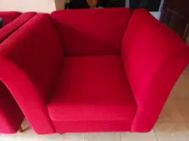 Sofa Merah 321 Meja Bekas Berkualitas