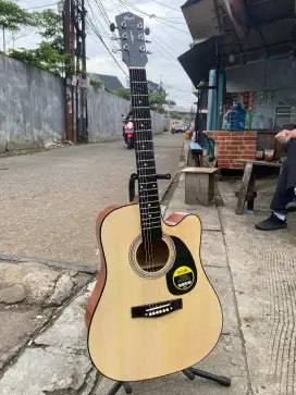 Gitar Akustik Body Agak Besar Tanbes Baru Murah