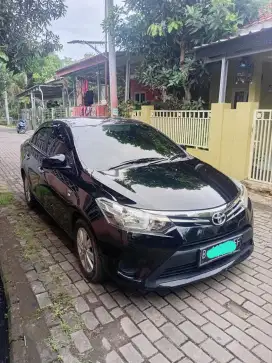 Vios limo 1.5 2015