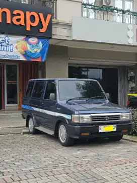 Toyota Kijang Grand Extra 95