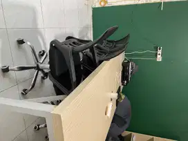 JUAL MEJA KANTOR