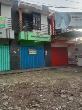 Disewakan ruko 2 lantai cocok untuk komersial