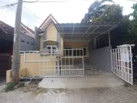 Rumah Siap Huni di taman harapan baru bekasi.