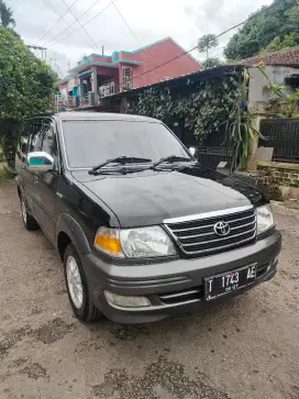 Kijang Krista Generas Terakhir 2.0 Bensin Thn 2004