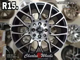 Velg baru momo black polis Ring15
