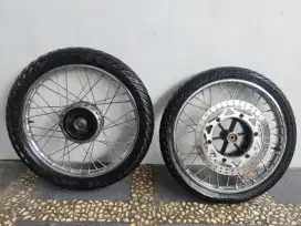 Dijual velg Jupiter z old / V1ZR depan belakang