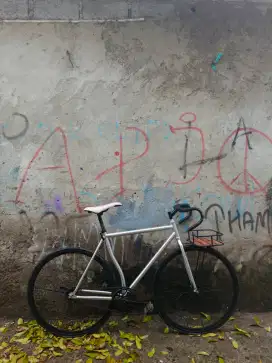 Sepeda fixie baru